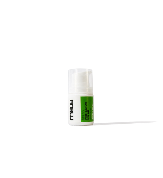 Protector Solar Facial SPF 50 de MEUA para uso diario